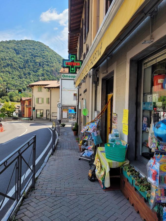 Apartamento Casa Gianna Castiglione dʼIntelvi Exterior foto